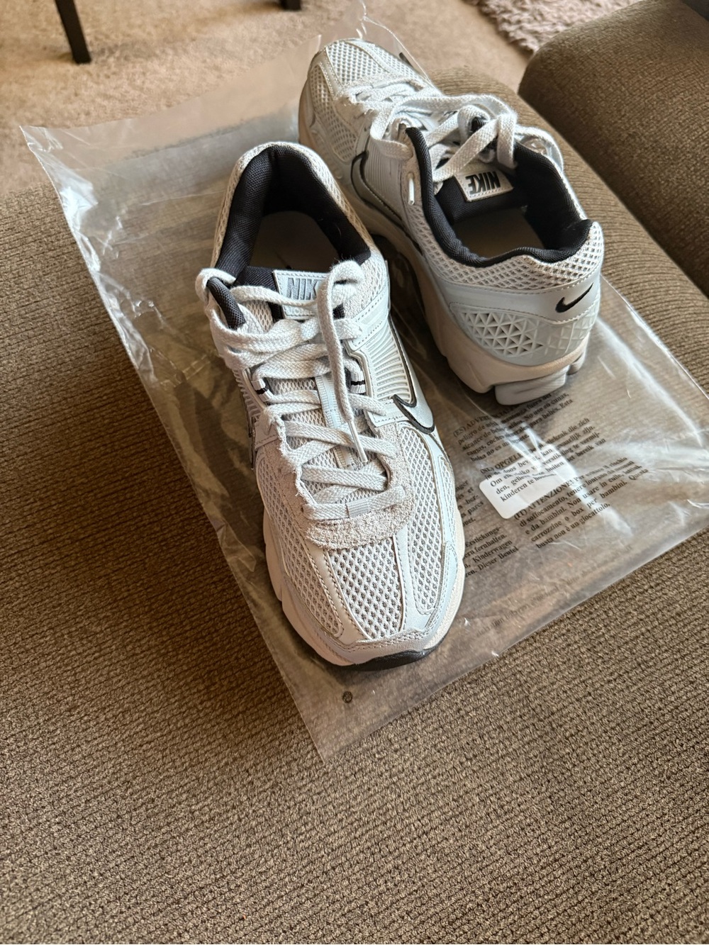 Women’s Light Gray and Black Mesh Athletic Sneakers